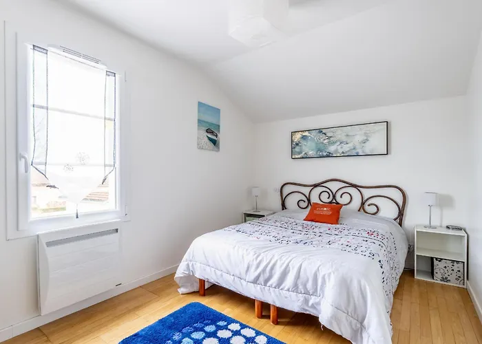 Ferienhaus 15 - Terrasse Et Jardin, 150m Pornic