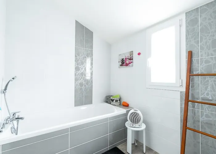 Ferienhaus 15 - Terrasse Et Jardin, 150m *